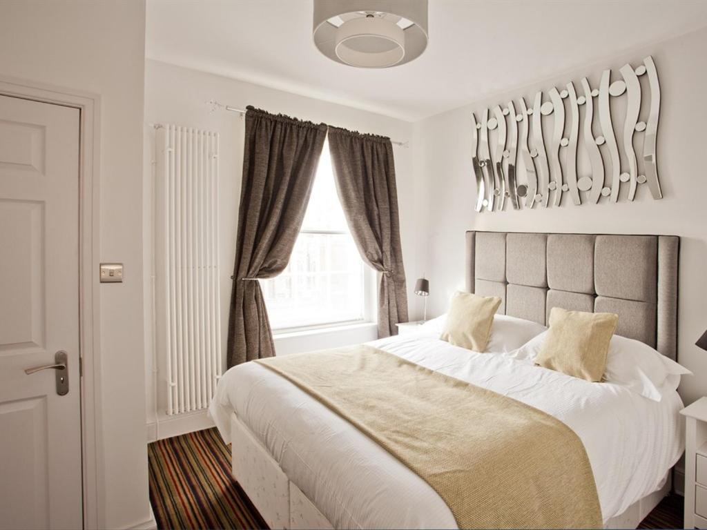 Burton Stone Inn B&B York Room photo